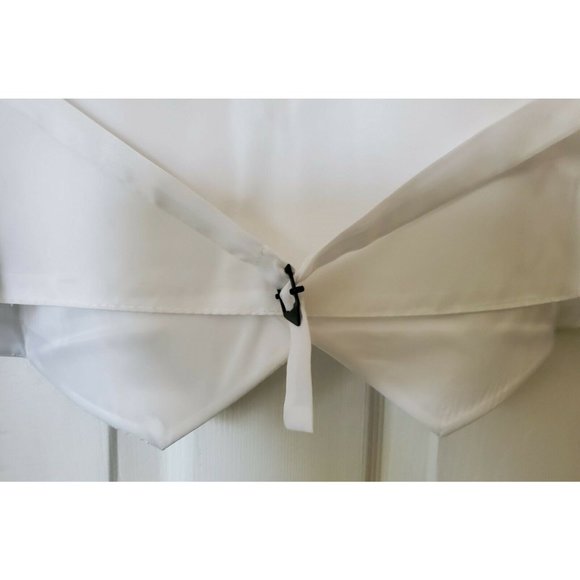 ST. PATRICK WHITE PAISLEY MENS DRESS VEST SIZE XS NWOT - Picture 7 of 9